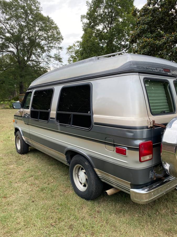 Chevrolet-g20-van-1993-3