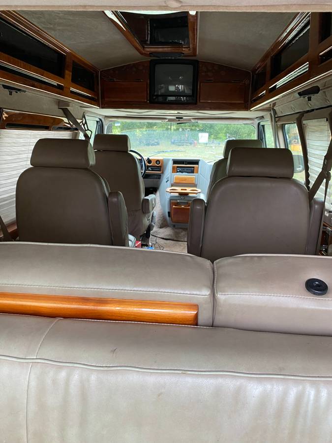 Chevrolet-g20-van-1993-6