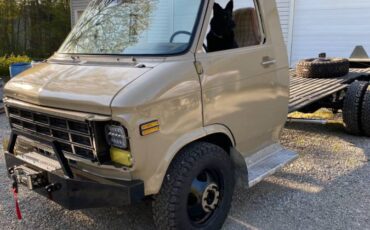 Chevrolet-g30-1979-7