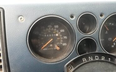 Chevrolet-g30-diesel-1990-white-4