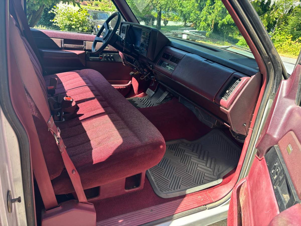 Chevrolet-gmt-400-1-ton-nominal-1989-8