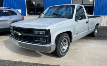 Chevrolet-gmt-400-12-ton-nominal-1988-silver