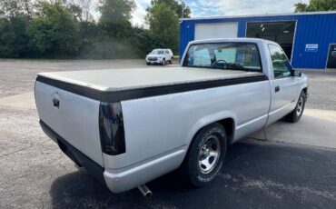 Chevrolet-gmt-400-12-ton-nominal-1988-silver-7