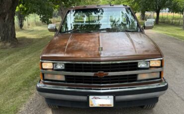 Chevrolet-gmt-400-12-ton-nominal-1989-brown