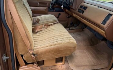 Chevrolet-gmt-400-12-ton-nominal-1989-brown-8