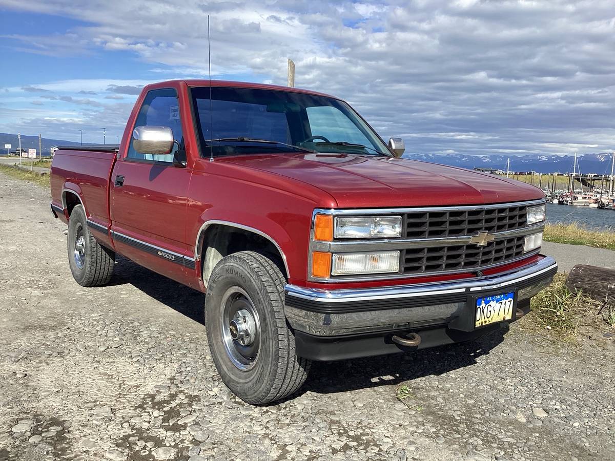 Chevrolet-gmt-400-12-ton-nominal-1990-red-15