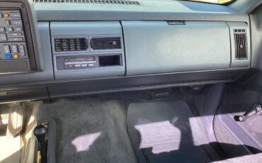 Chevrolet-gmt-400-12-ton-nominal-1990-red-30