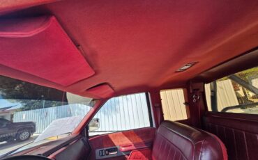 Chevrolet-gmt-400-12-ton-nominal-1990-white-11