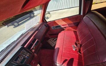 Chevrolet-gmt-400-12-ton-nominal-1990-white-12