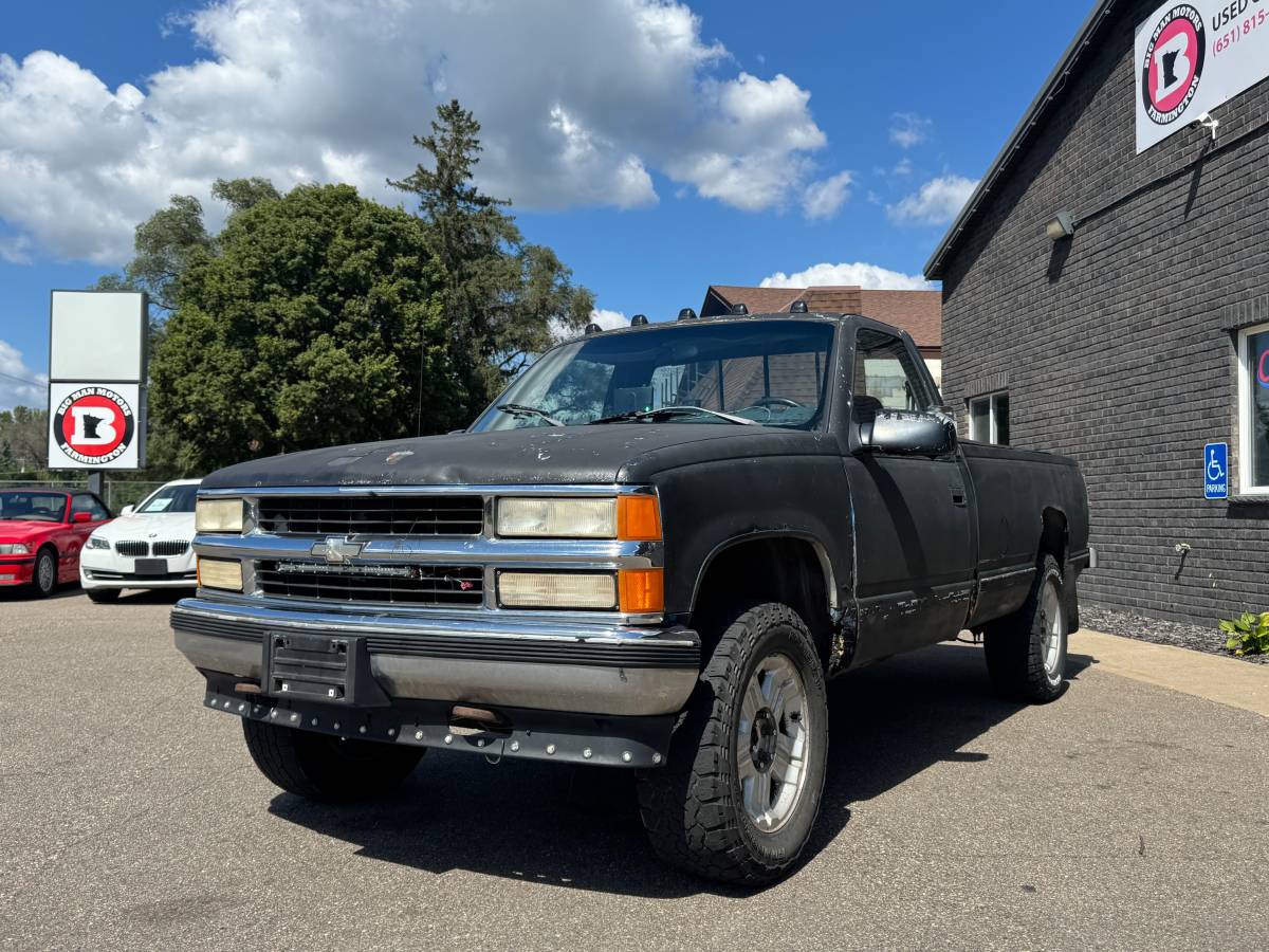 Chevrolet-gmt-400-12-ton-nominal-1991-black-1