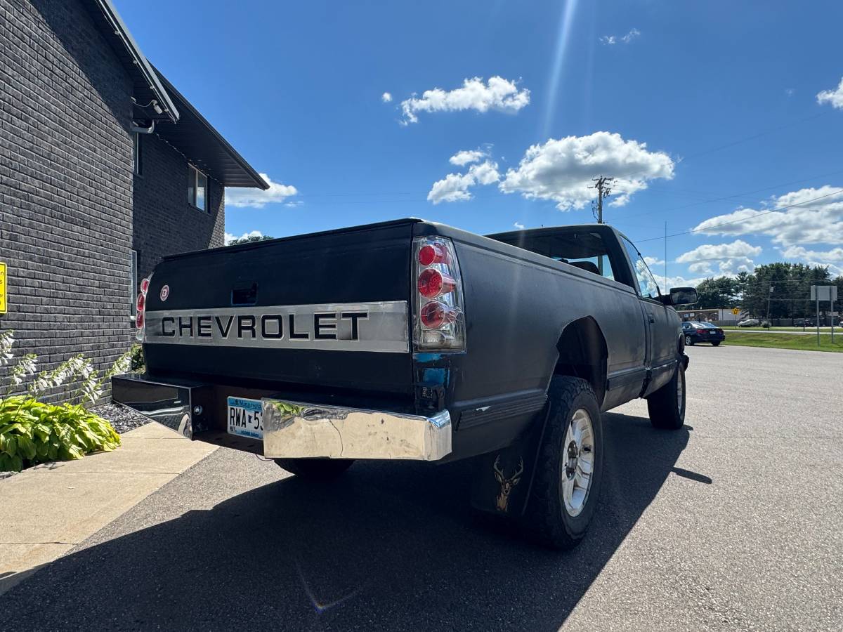 Chevrolet-gmt-400-12-ton-nominal-1991-black-18