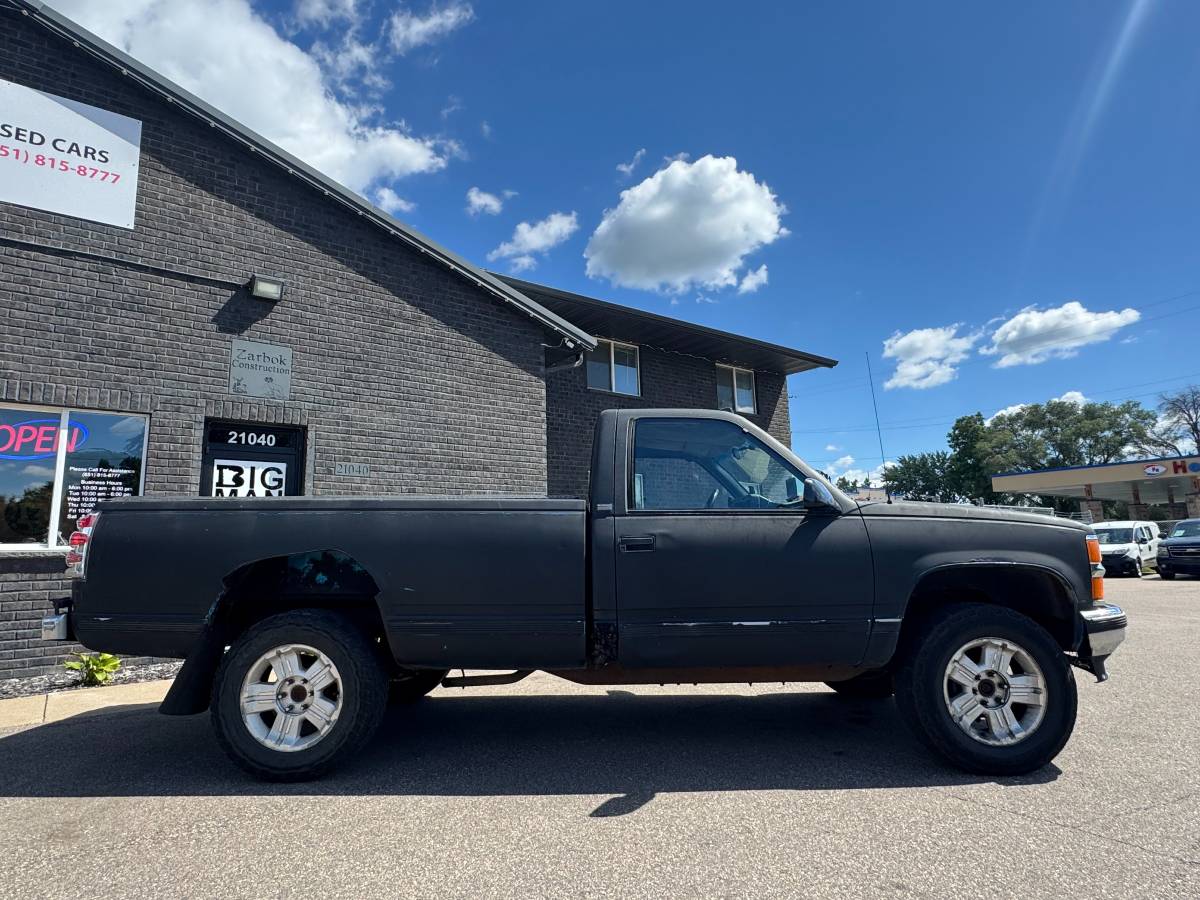 Chevrolet-gmt-400-12-ton-nominal-1991-black-8