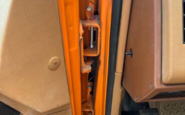 Chevrolet-gmt-400-12-ton-nominal-1991-orange-16