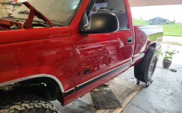 Chevrolet-gmt-400-12-ton-nominal-1992-red-7