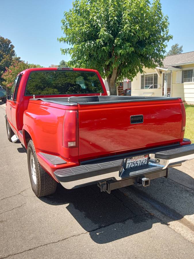 Chevrolet-gmt-400-12-ton-nominal-1994-red-10