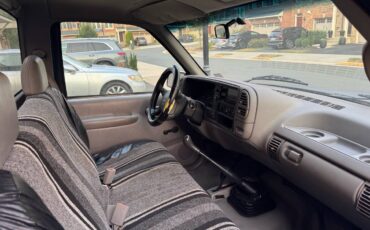 Chevrolet-gmt-400-12-ton-nominal-1995-green-5