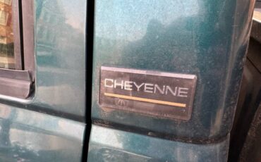 Chevrolet-gmt-400-12-ton-nominal-1995-green-8