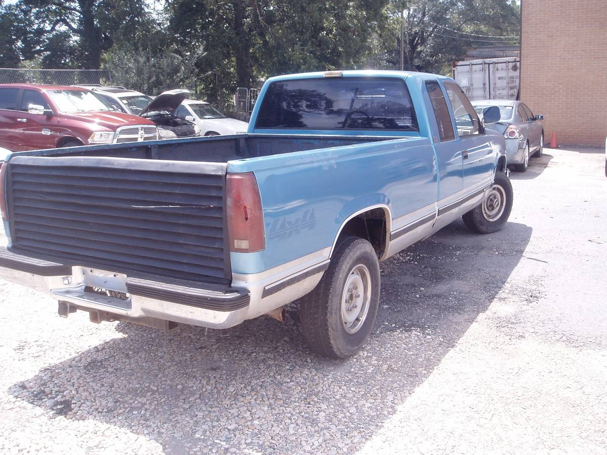 Chevrolet-gmt-400-34-ton-nominal-1991-blue-3