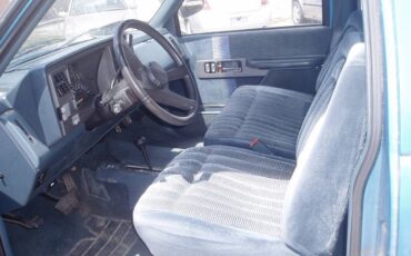 Chevrolet-gmt-400-34-ton-nominal-1991-blue-5
