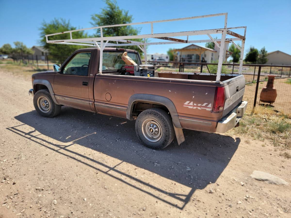 Chevrolet-gmt-400-34-ton-nominalchvy-diesel-1994-brown-20