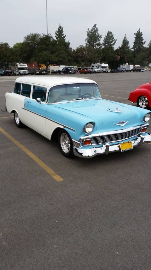 Chevrolet-handyman-wagon-1956