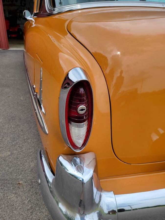 Chevrolet-impala-1954-22