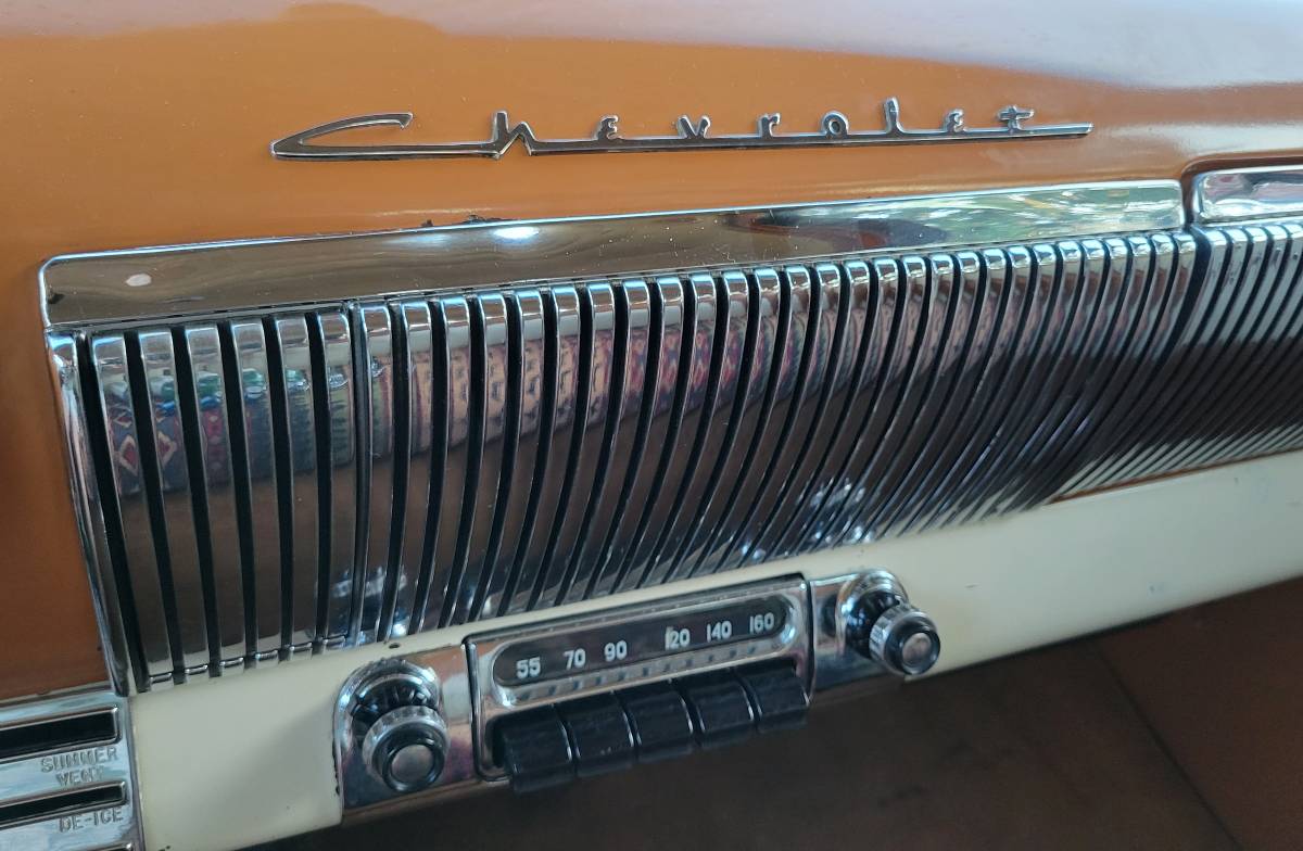 Chevrolet-impala-1954-23