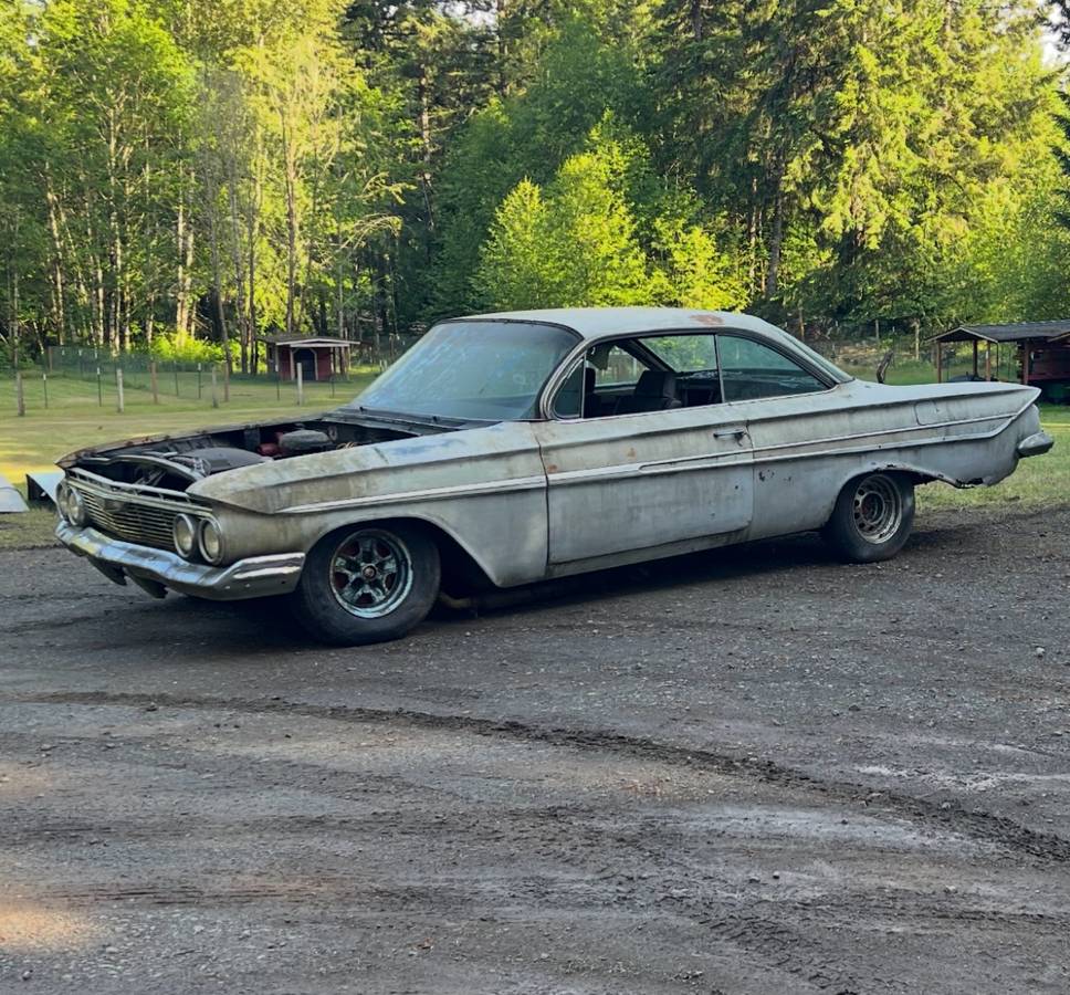 Chevrolet-impala-1961-grey-7
