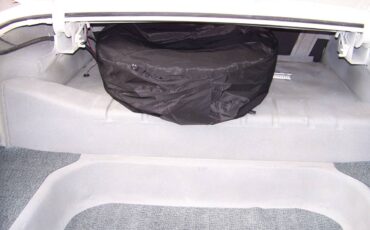 Chevrolet-impala-1961-white-17