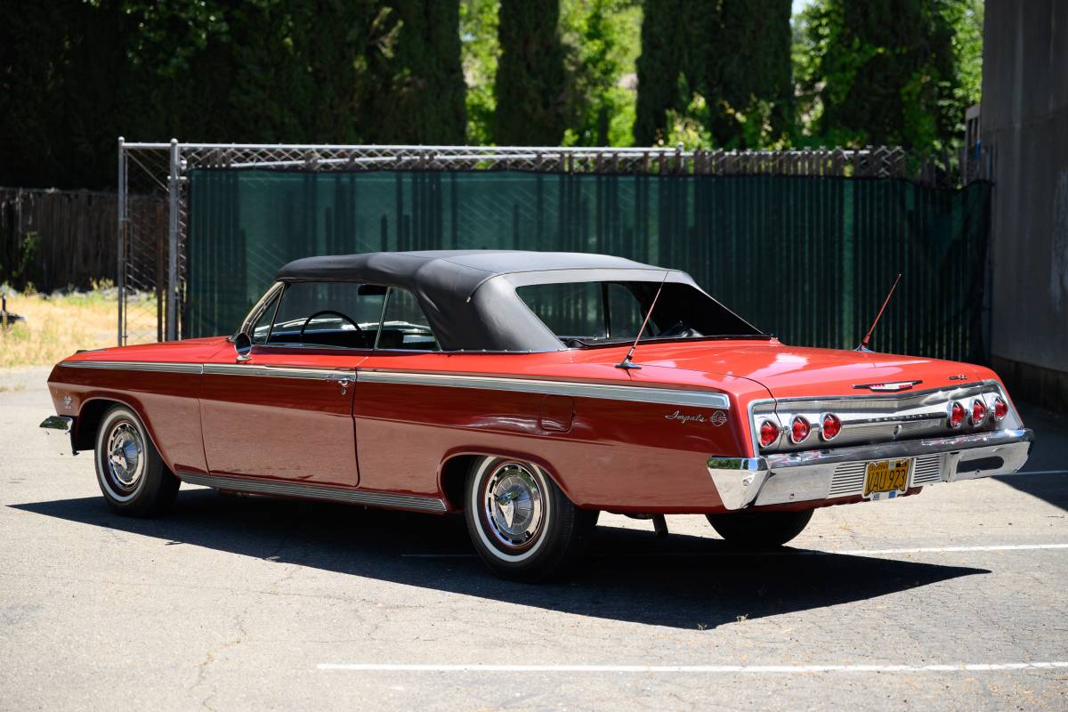 Chevrolet-impala-1962-2