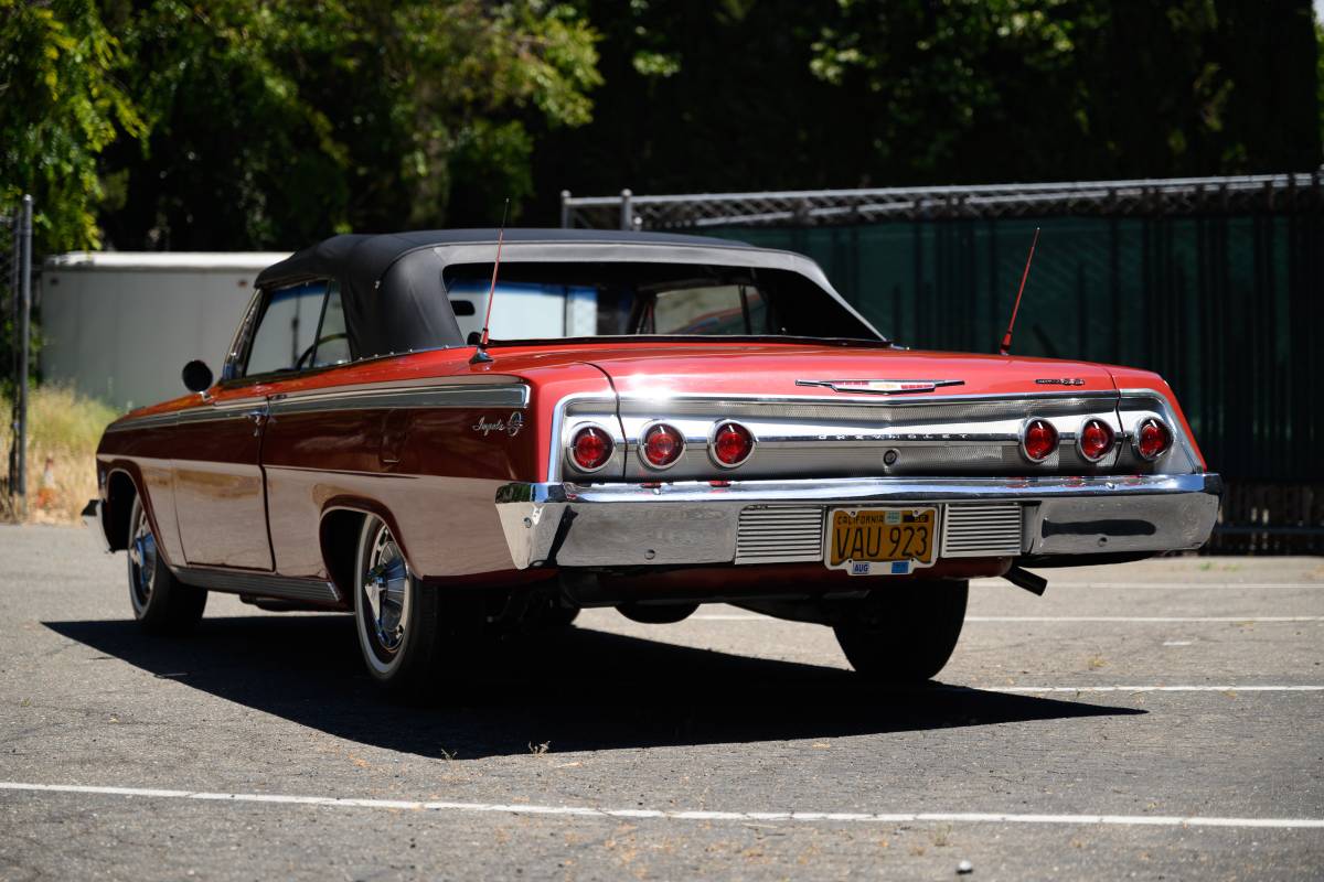 Chevrolet-impala-1962-3