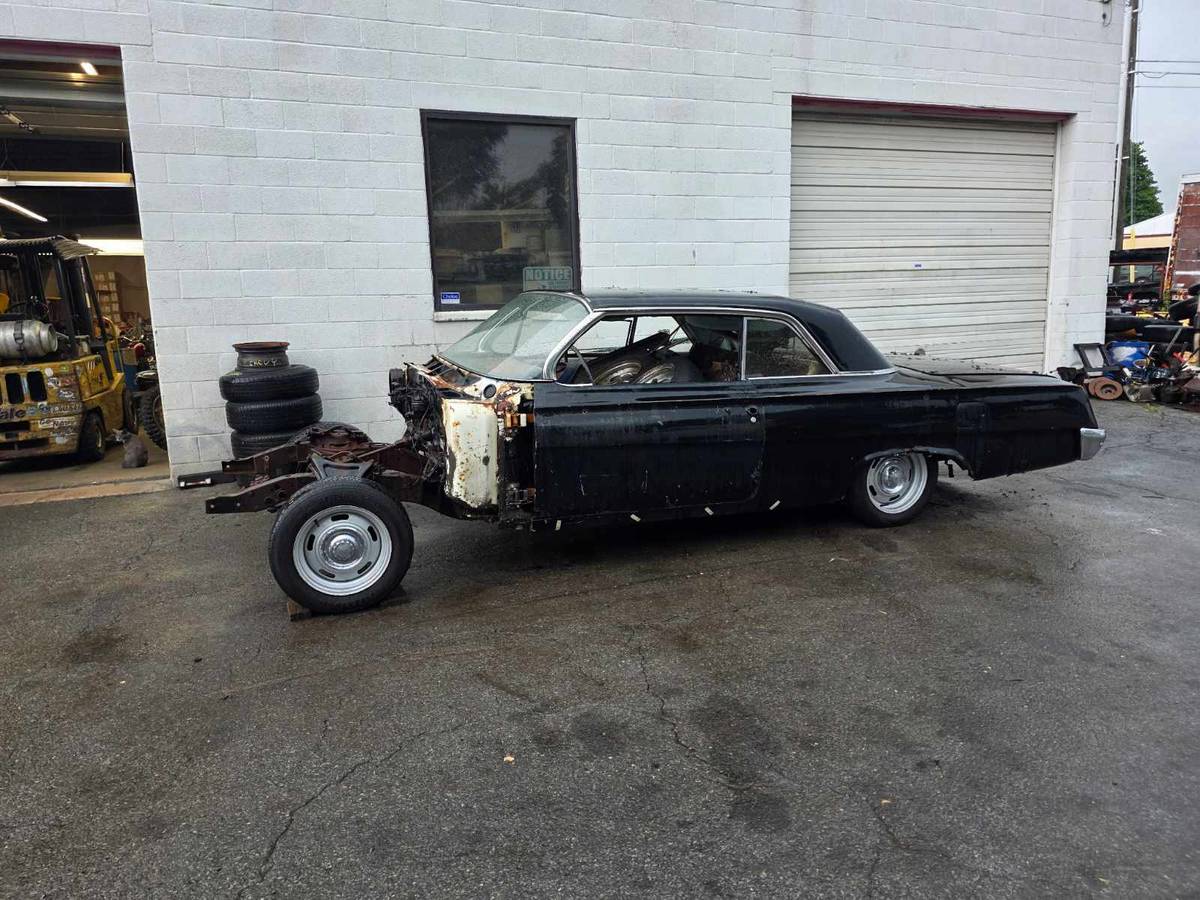 Chevrolet-impala-1962-black