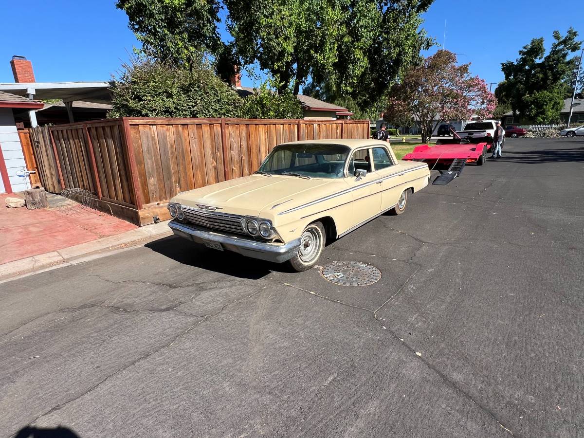 Chevrolet-impala-1962-custom-5