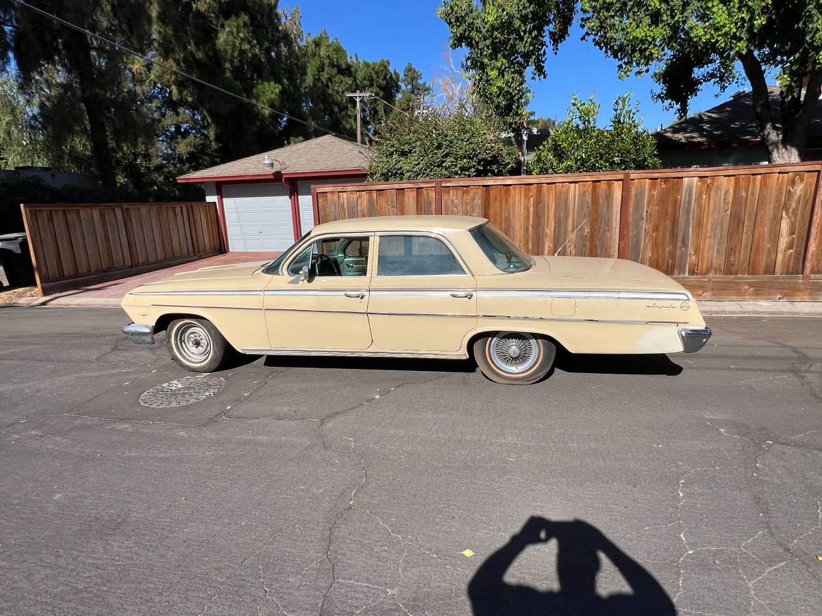 Chevrolet-impala-1962-custom-6