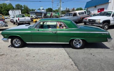 Chevrolet-impala-1962-green-1
