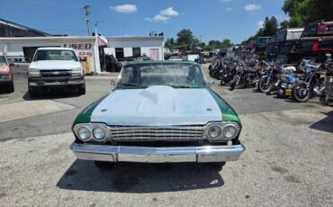 Chevrolet-impala-1962-green