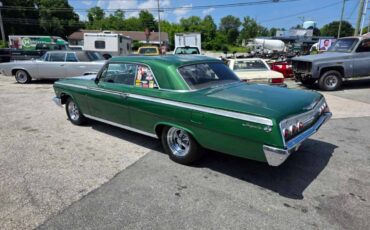 Chevrolet-impala-1962-green-4