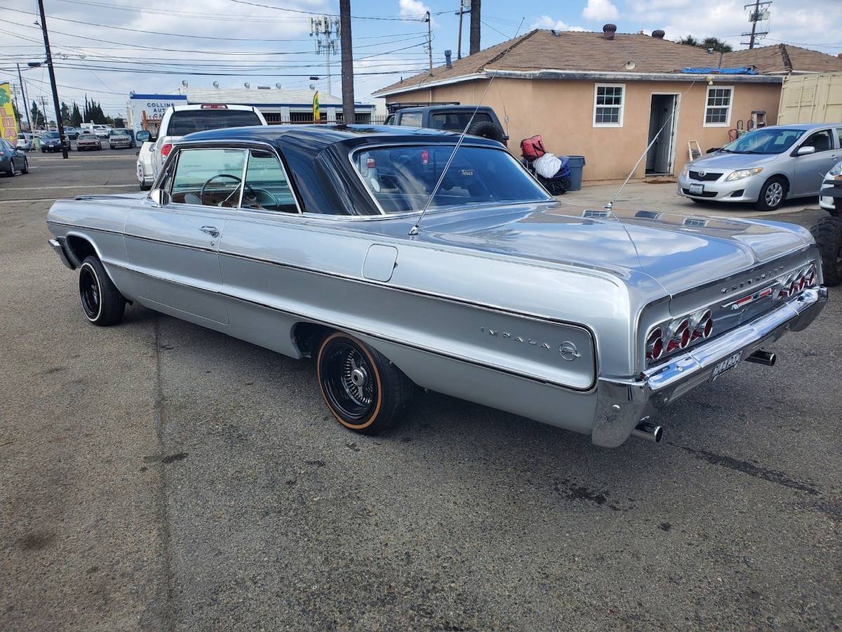 Chevrolet-impala-1964-silver-1