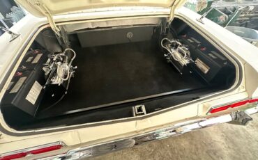 Chevrolet-impala-1966-white-14