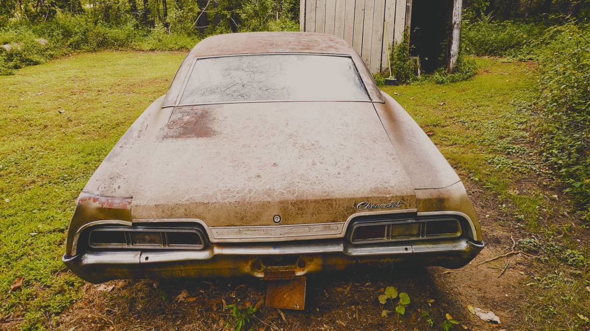 Chevrolet-impala-1967-brown