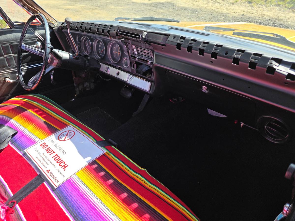 Chevrolet-impala-1967-custom-13
