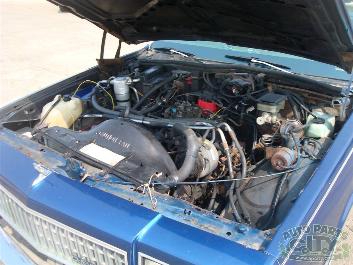 Chevrolet-impala-1985-blue-12