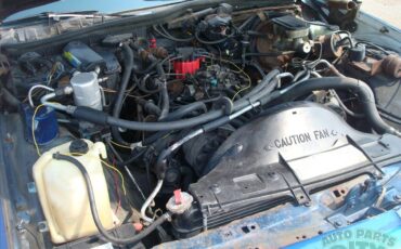 Chevrolet-impala-1985-blue-21