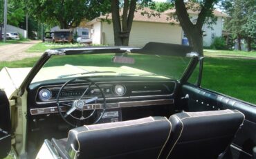 Chevrolet-impala-convertible-1965-yellow-5