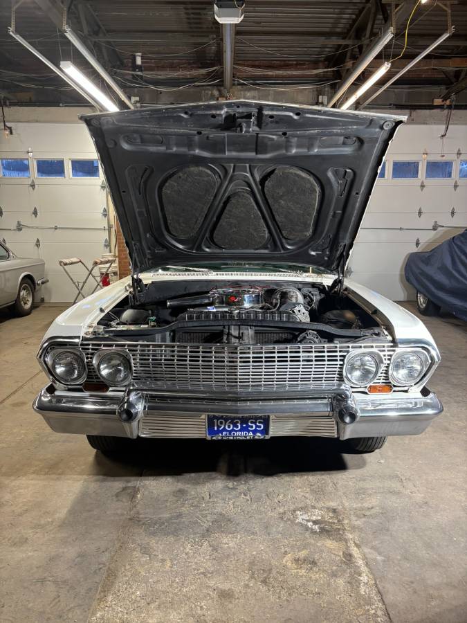 Chevrolet-impala-ss-1963-white-18