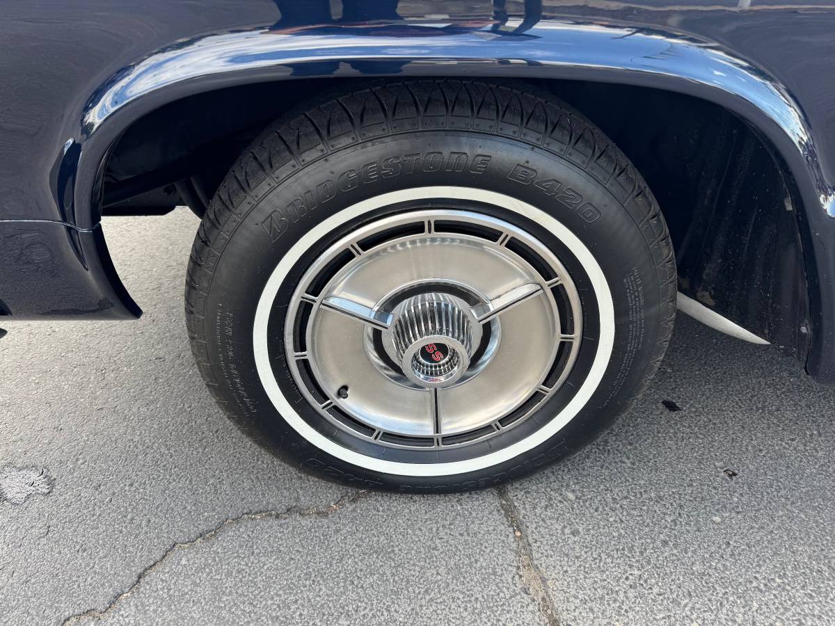 Chevrolet-impala-ss-1964-blue-2