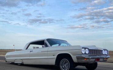 Chevrolet-impala-ss-1964-white-3