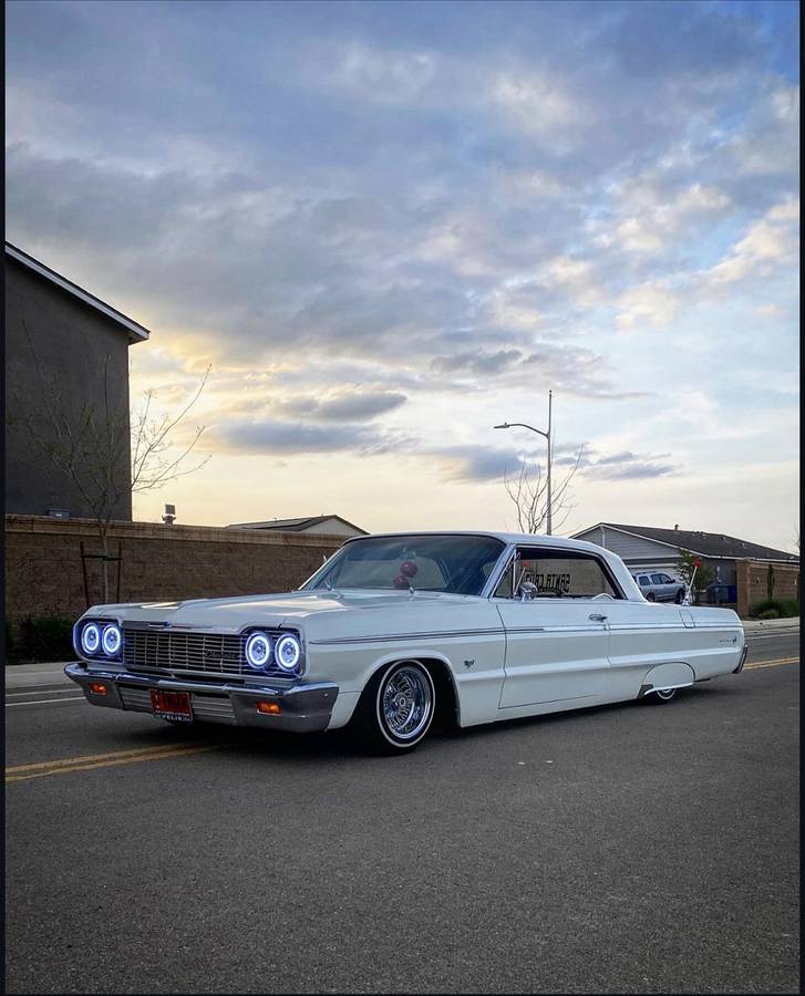 Chevrolet-impala-ss-1964-white-8