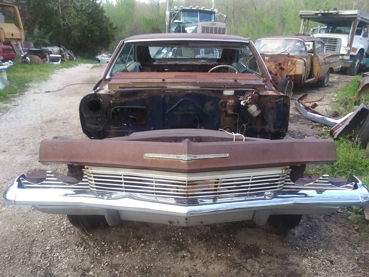 Chevrolet-impala-ss-1965-green-14
