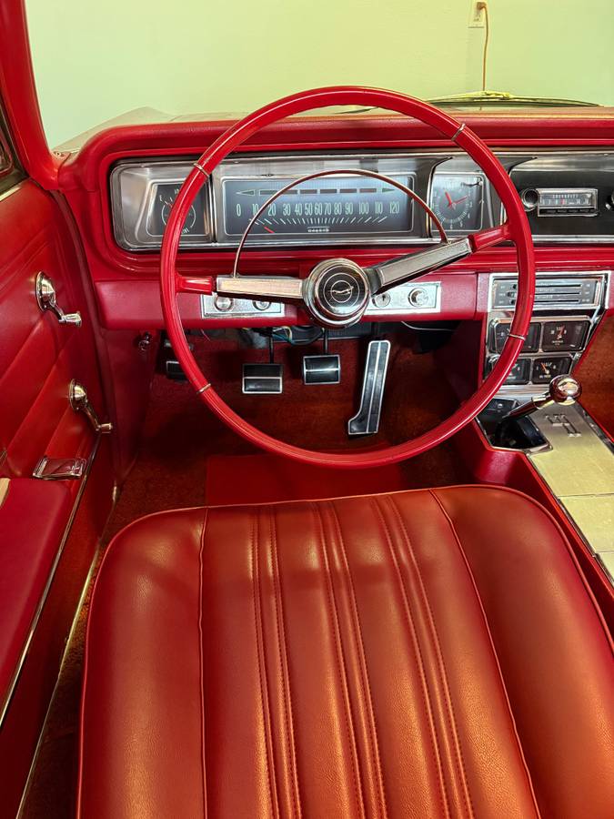 Chevrolet-impala-ss-1966-red-6